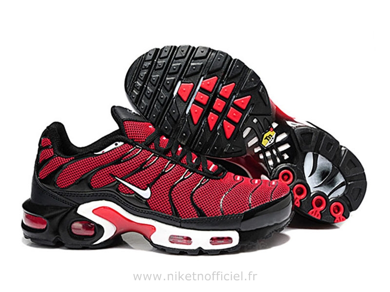 nike requin noir et rouge